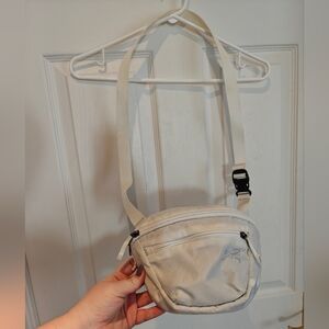 ARC'TERYX CROSS BODY BAG FANNY PACK SHOULDER BAG